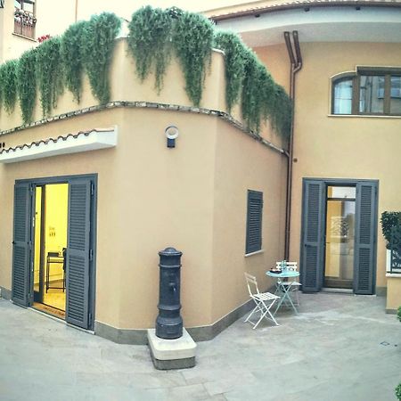 Civico 7 Holiday Rooms Рим Экстерьер фото