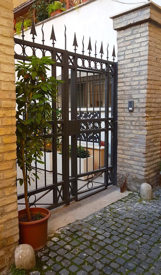 Civico 7 Holiday Rooms Рим Экстерьер фото